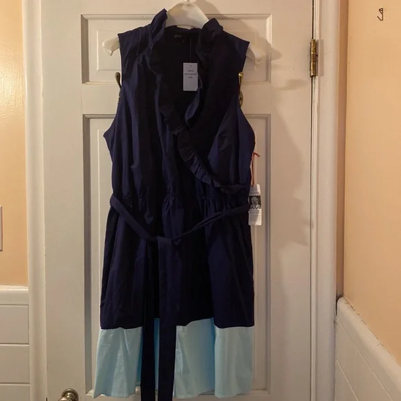 NWT Gibsonlook sleeveless summer ruffle  wrap style  dress. Navy & Turquoise. - Picture 2 of 8
